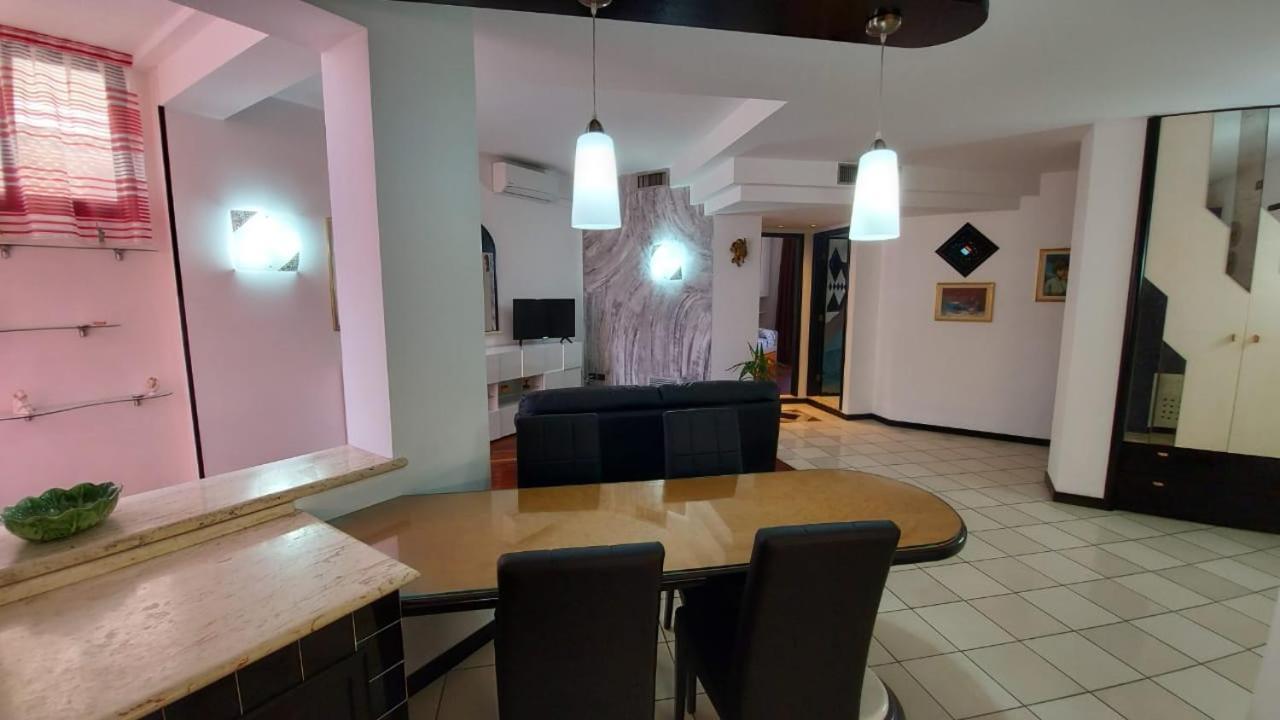 Clodia Beach One Sottomarina Exterior photo